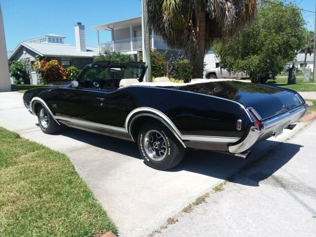 Oldsmobile 442 1969 image number 2