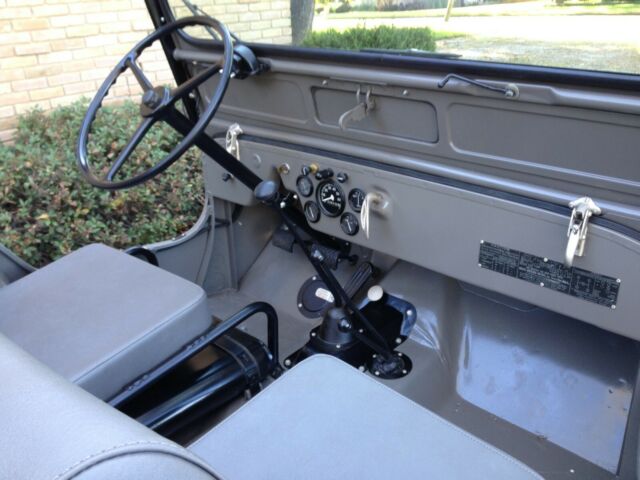 Jeep Willys 1951 image number 13