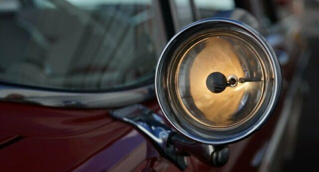 Ford Crown Victoria 1955 image number 2