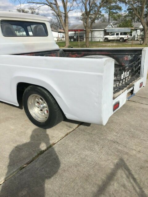 Ford F-100 1960 image number 3
