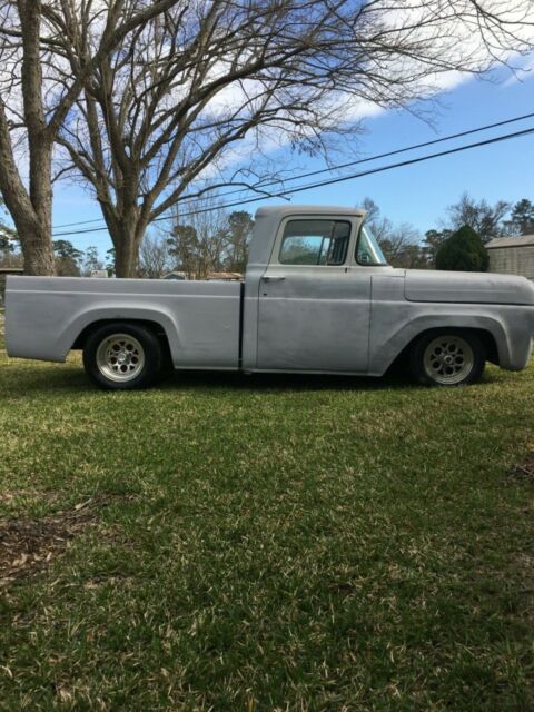 Ford F-100 1960 image number 9