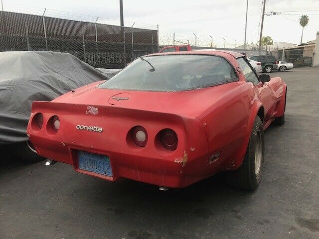 Chevrolet Corvette 1978 image number 13