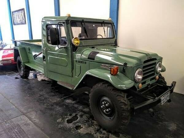 Toyota Land Cruiser 1964 image number 2