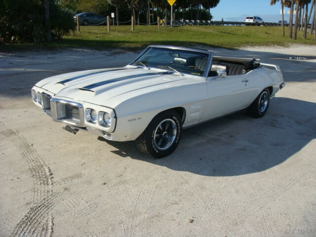 Pontiac Trans Am 1969 image number 2