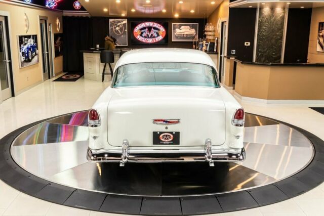 Chevrolet Bel Air/150/210 1955 image number 37