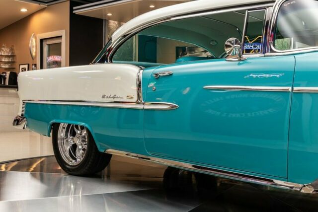 Chevrolet Bel Air/150/210 1955 image number 44