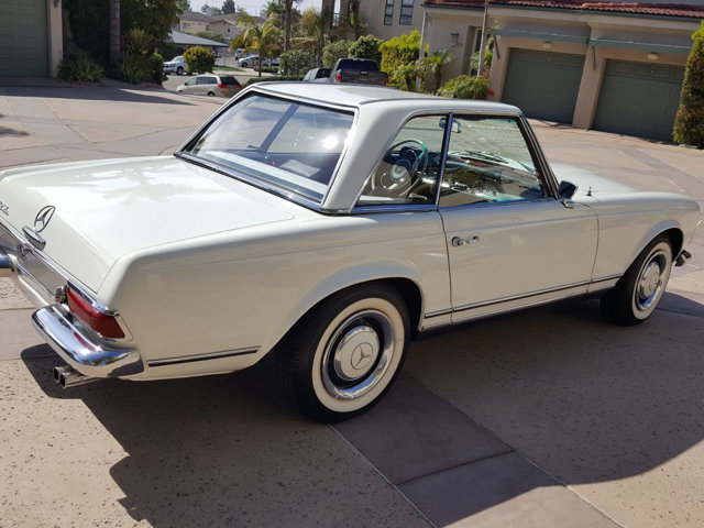Mercedes-Benz SL-Class 1967 image number 5