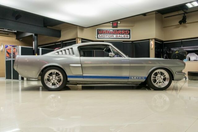 Ford Mustang 1965 image number 33