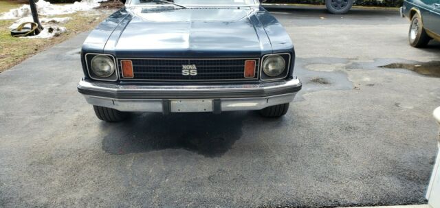 Chevrolet Nova 1975 image number 1