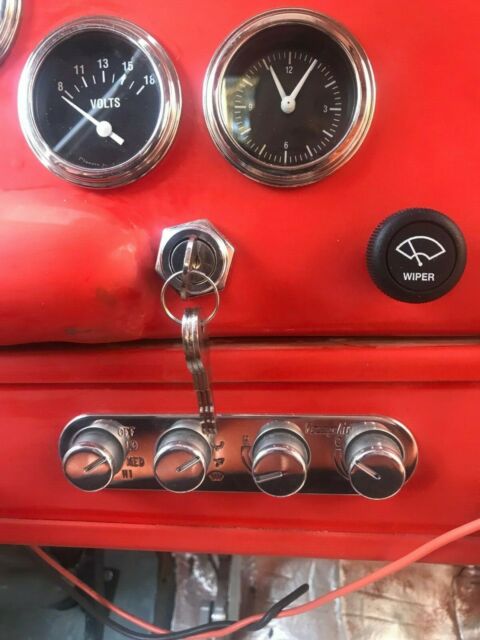 Ford F-100 1947 image number 32