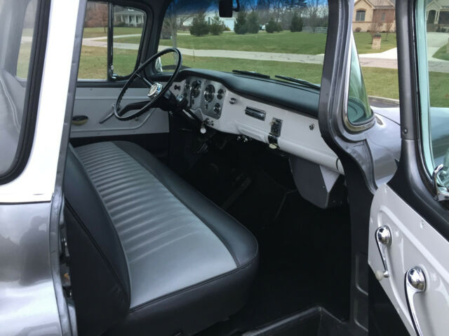 GMC 100 1959 image number 35