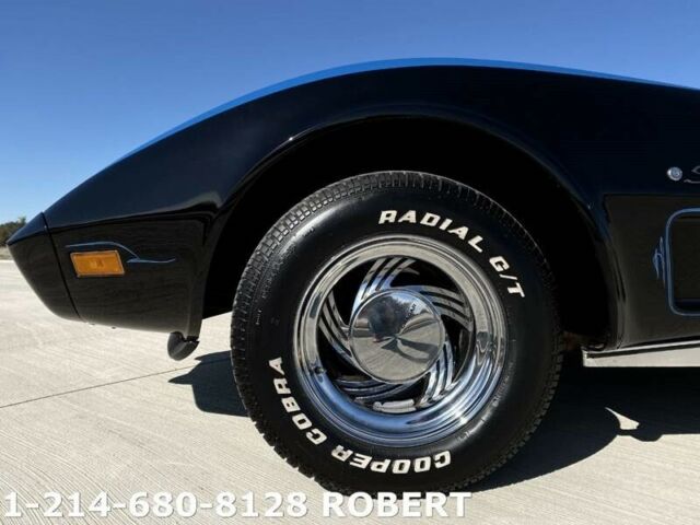 Chevrolet Corvette 1976 image number 25