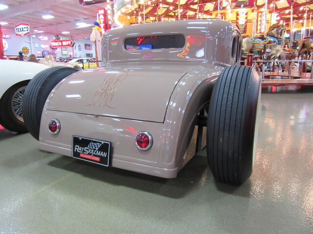 Ford Model A 1930 image number 29
