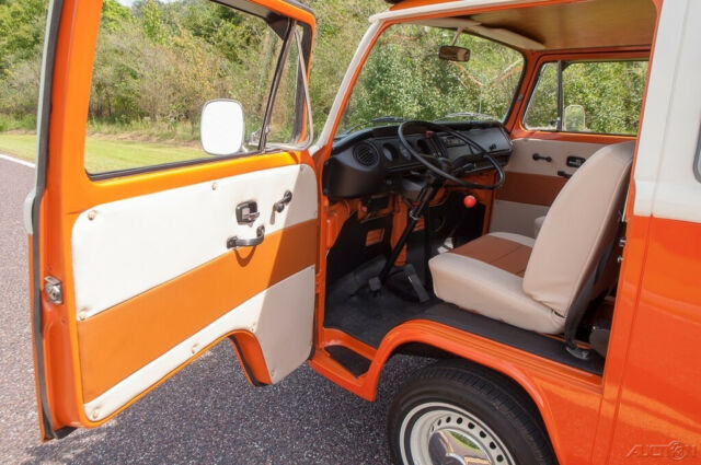 Volkswagen Westfalia 1973 image number 34