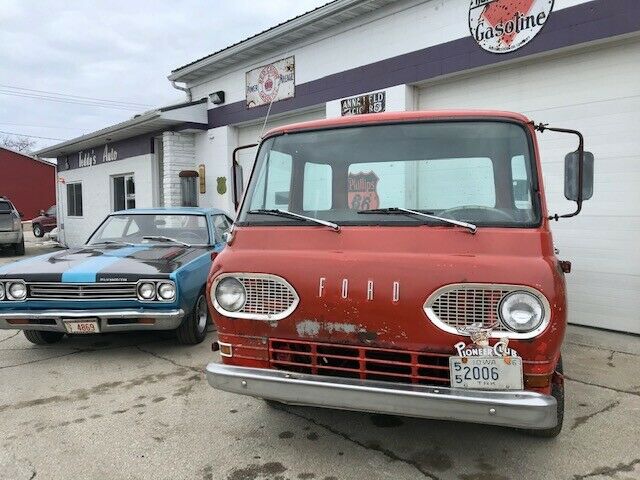 Ford E-100 Econoline 1965 image number 1