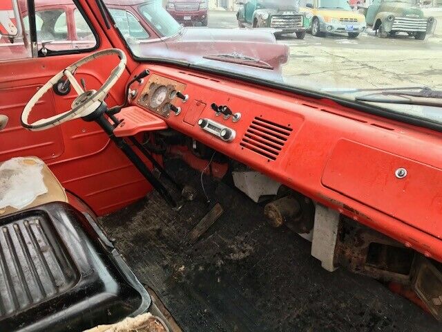 Ford E-100 Econoline 1965 image number 27