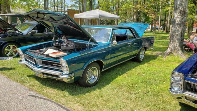 Pontiac Le Mans 1965 image number 29