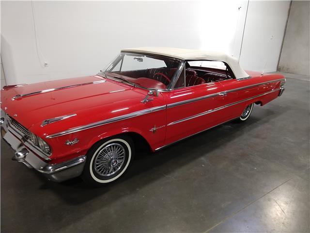 Ford Galaxie 1963 image number 2