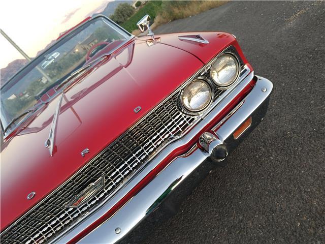 Ford Galaxie 1963 image number 47