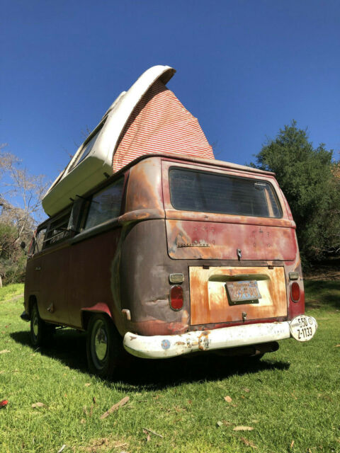 Volkswagen Bus/Vanagon 1971 image number 28