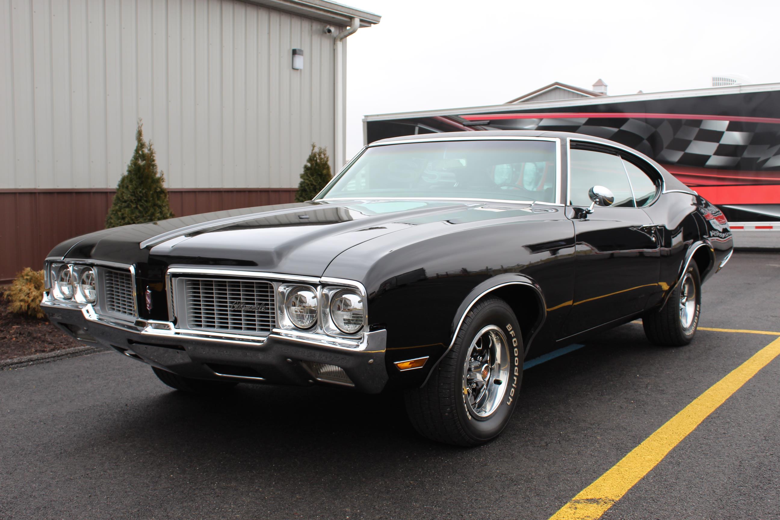 Oldsmobile Cutlass 1970 image number 4