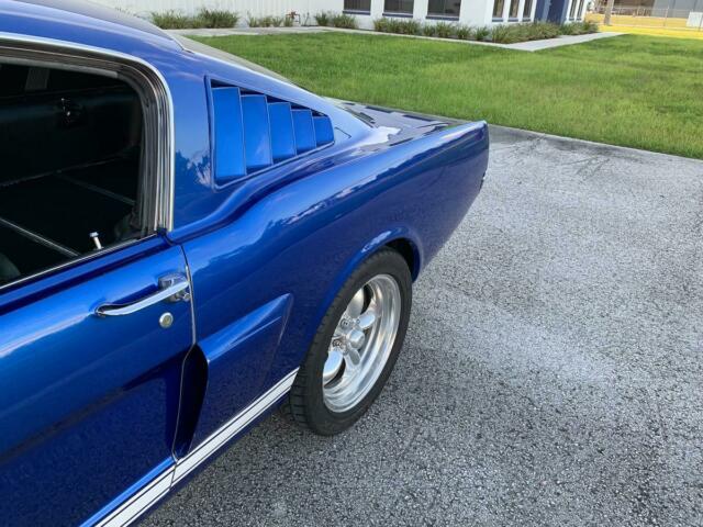 Ford Mustang Fastback GT350 1965 image number 22