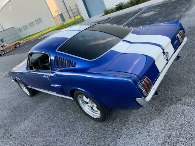 Ford Mustang Fastback GT350 1965 image number 28