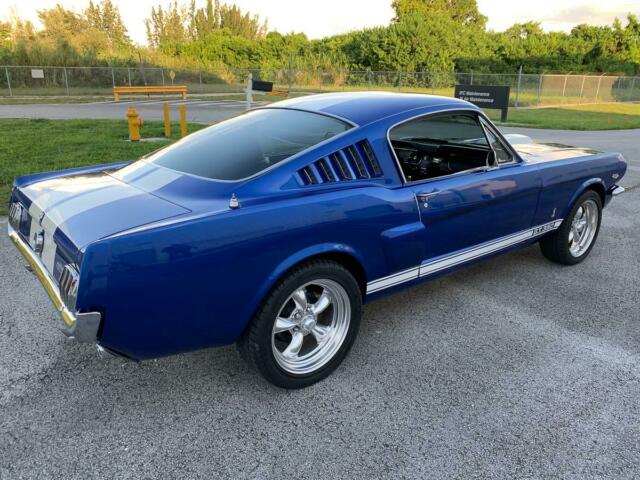 Ford Mustang Fastback GT350 1965 image number 7