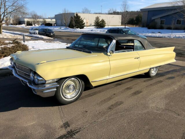 Cadillac DeVille 1962 image number 19
