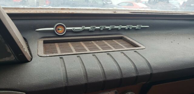 Oldsmobile Jetfire 1963 image number 34