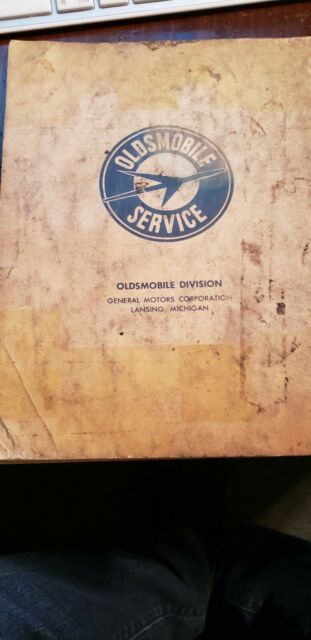 Oldsmobile Jetfire 1963 image number 41