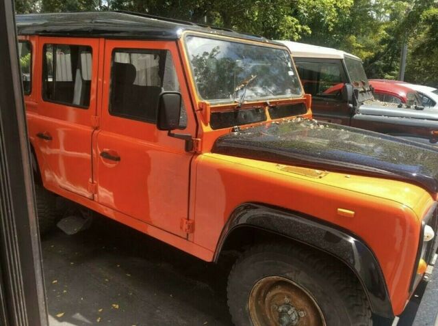 Land Rover Defender 1969 image number 17
