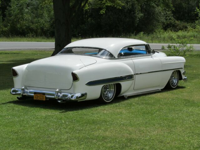 Chevrolet Bel Air/150/210 1954 image number 20
