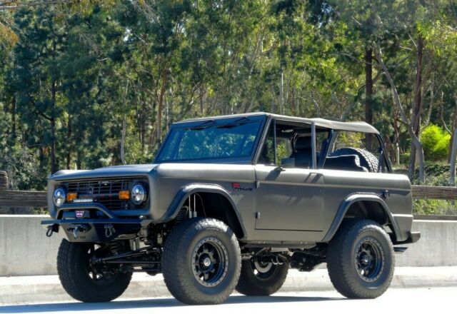 Ford Bronco 1974 image number 24