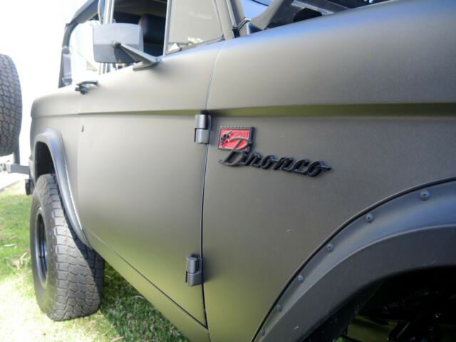 Ford Bronco 1974 image number 40