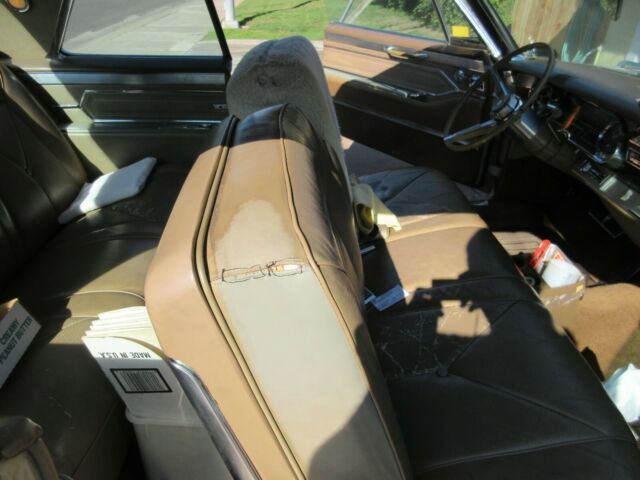 Cadillac DeVille 1965 image number 14