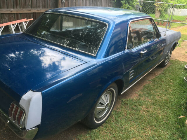 Ford Mustang 1966 image number 26