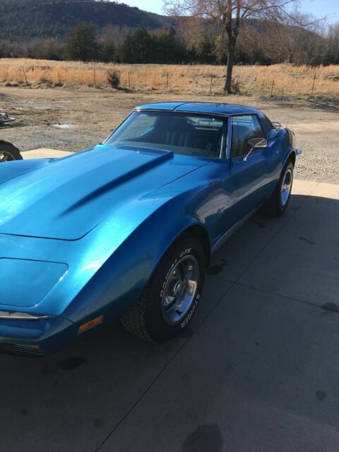Chevrolet Corvette 1973 image number 0