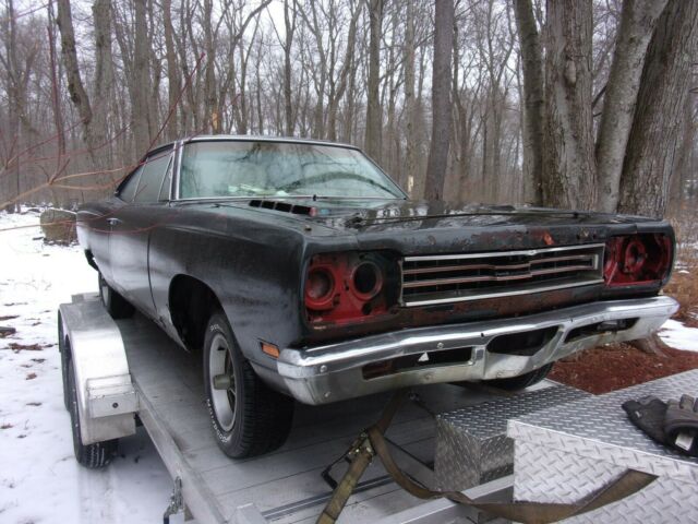 Plymouth Road Runner 1969 image number 15