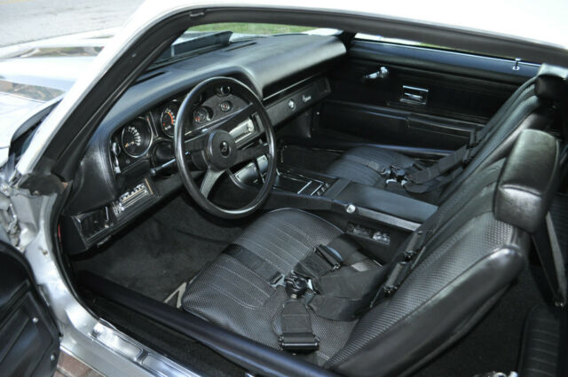 Chevrolet Camaro 1970 image number 9