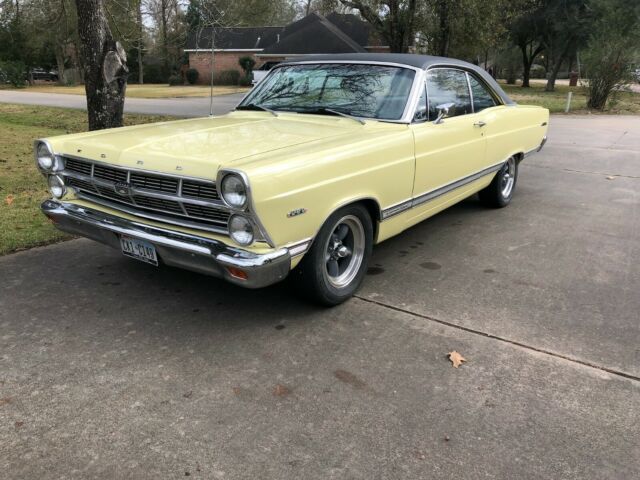 Ford Fairlane 1967 image number 21