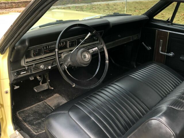 Ford Fairlane 1967 image number 23