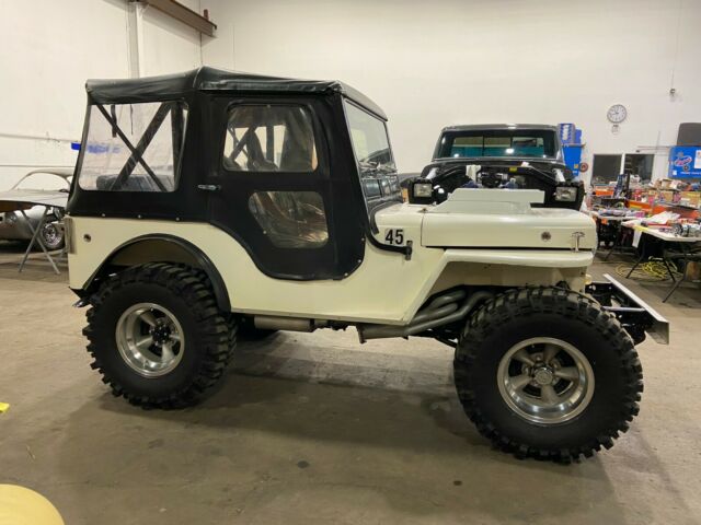 Jeep CJ 1953 image number 10