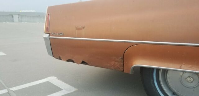 Cadillac DeVille 1970 image number 30