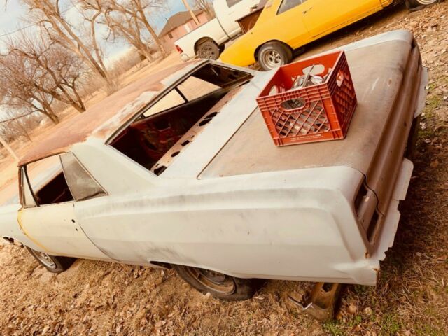 Chevrolet Chevelle 1965 image number 4