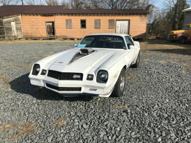 Chevrolet Camaro 1978 image number 2