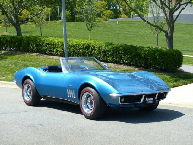Chevrolet Corvette 1969 image number 2