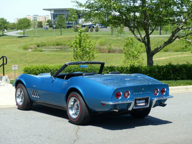 Chevrolet Corvette 1969 image number 29