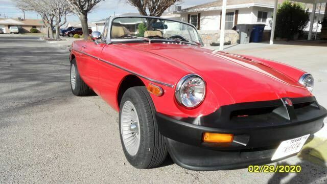MG MGB 1976 image number 10