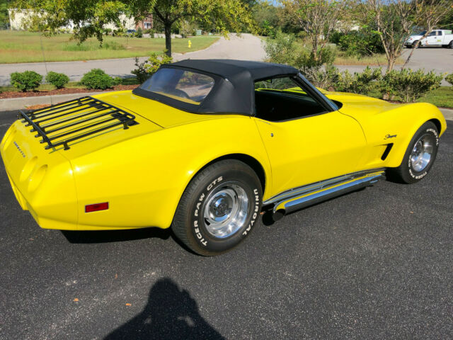 Chevrolet Corvette 1974 image number 28